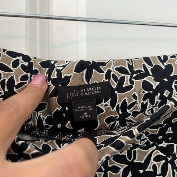 J JILL CAPRI - Picture 2 of 3